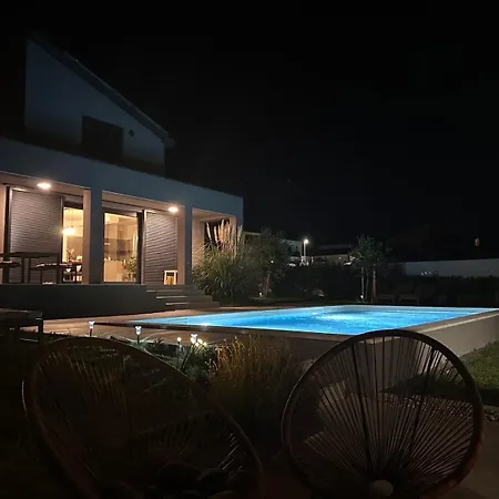 Villa Prive Polai Villa